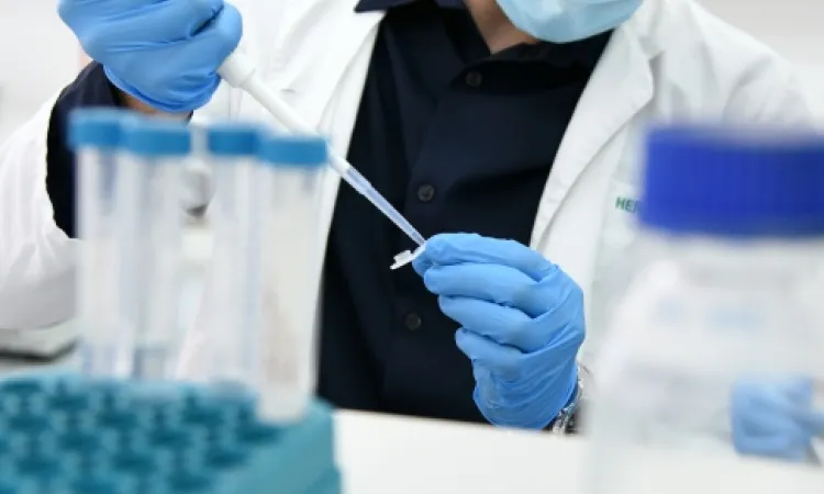 Prospective GBE Students Take Part in Two Lab Experiments at RDC